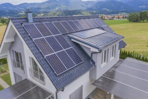 El auge de la energía solar en hogares sostenibles